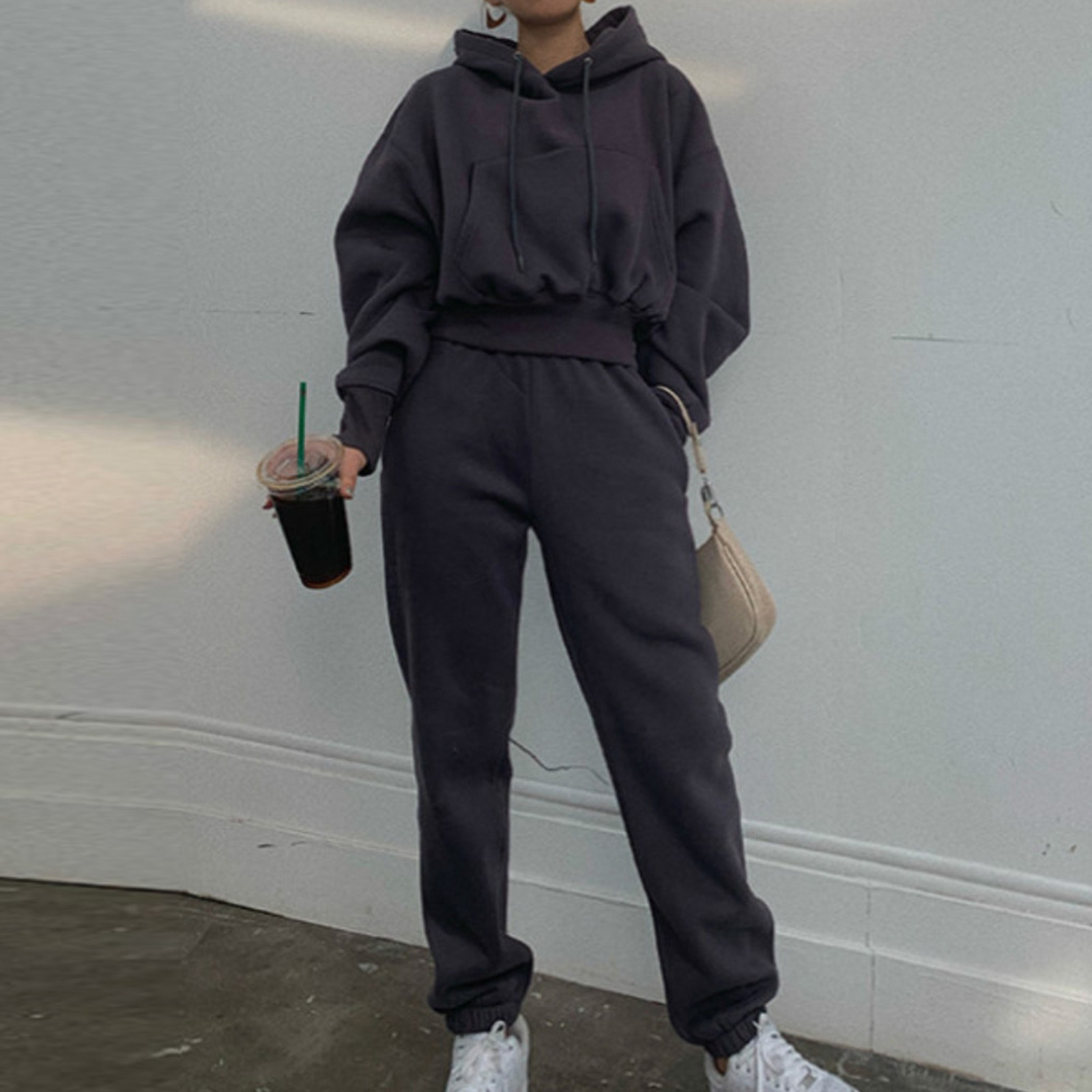 thumbnail image 4 of Conjunto de chándal de mujer otoño-invierno 2025: sudadera con capucha de manga larga y pantalones holgados, mezcla de algodón, ropa informal/deportiva, tallas S-XL., 4 of 7